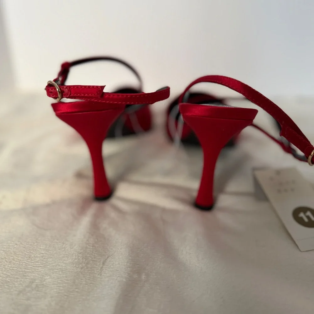 A New Day Red Satin Pointed Toe Slingback Heels Memory Foam Size 11